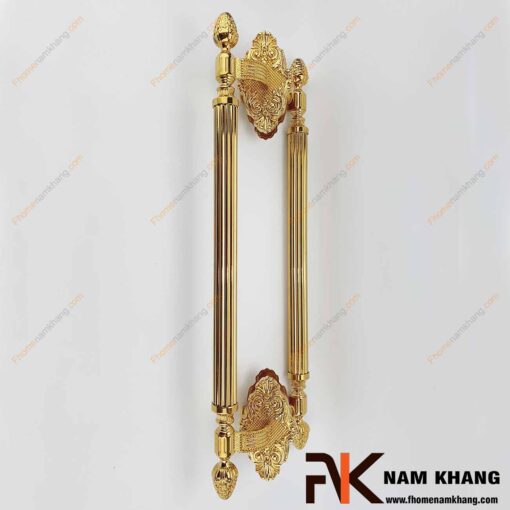 Tay-nam-cua-chinh-FHOMENAMKHANG