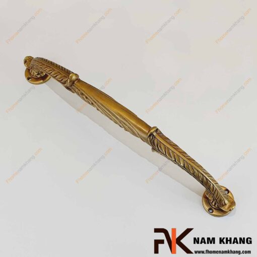 Tay nắm cửa chính bằng đồng NKD123-C