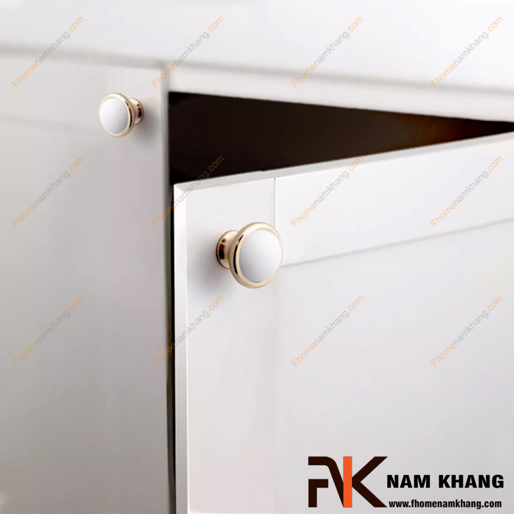 Tay nắm tủ sứ có phù hợp với phong cách hiện đại?