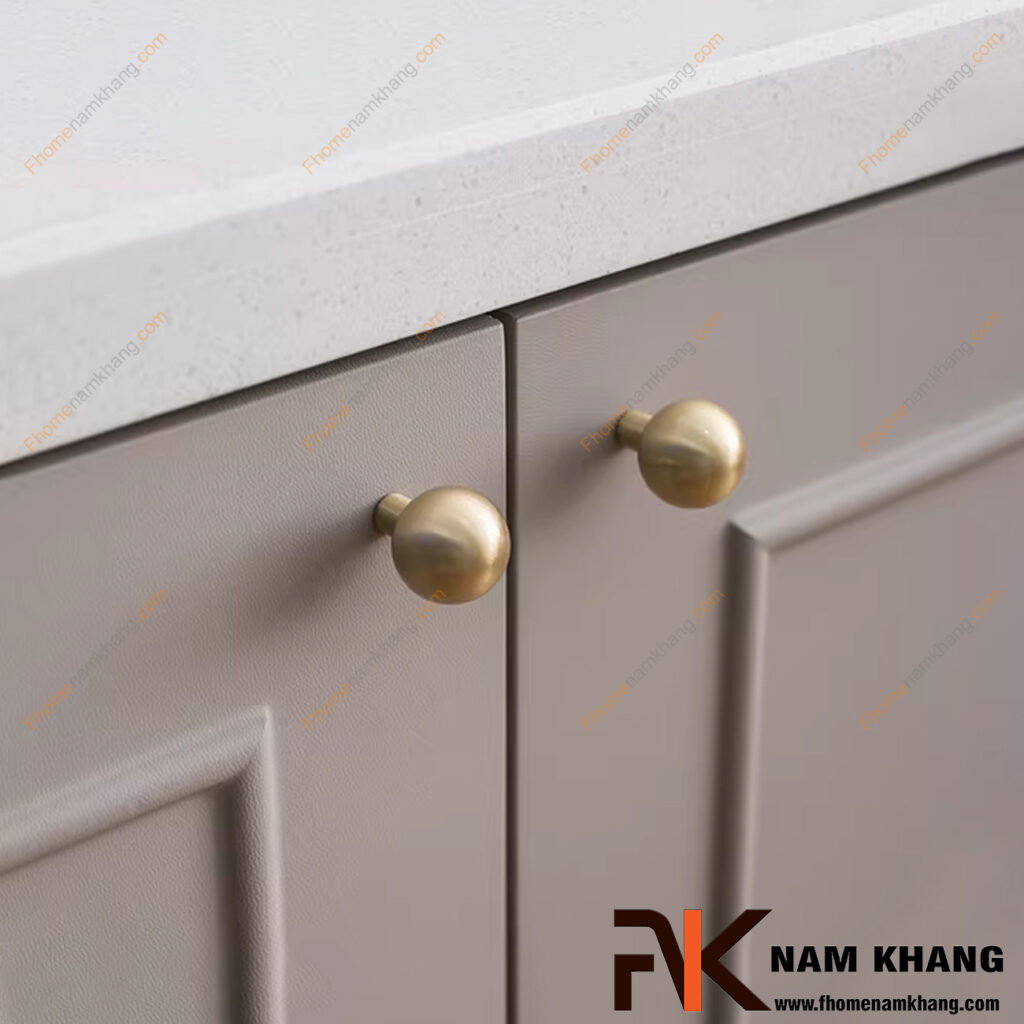 7 Lý do khiến tay nắm tủ bằng đồng trở thành xu hướng nội thất cao cấp hiện nay