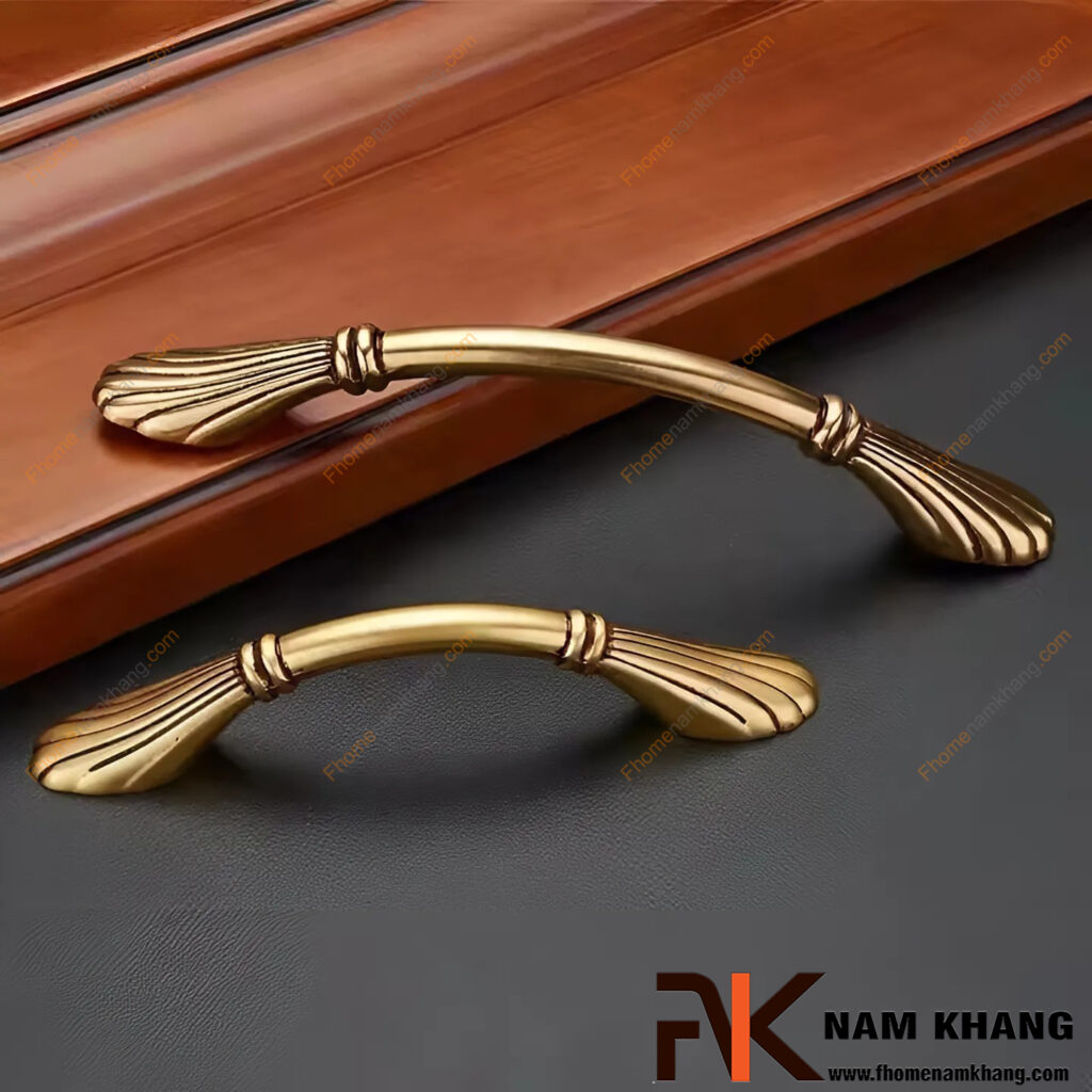 Phân biệt tay nắm tủ cổ điển và tay nắm tủ hiện đại: Đừng chọn sai