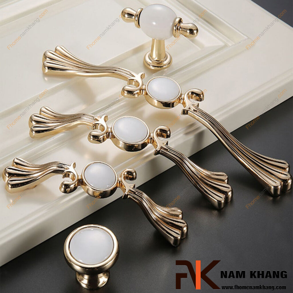 Tay nắm tủ cổ điển là gì? Toàn bộ kiến thức cần biết trước khi chọn mua