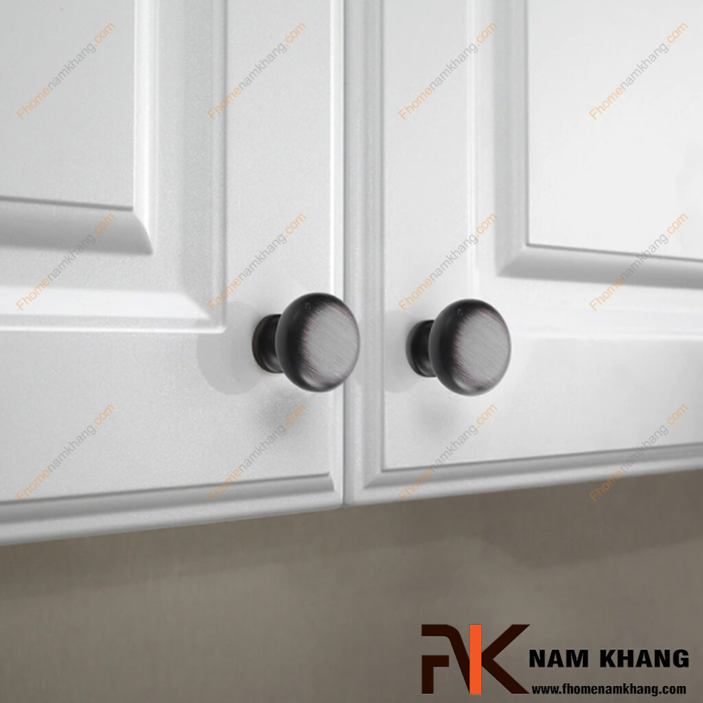 Tay nắm tủ đen mờ có phù hợp nội thất không?