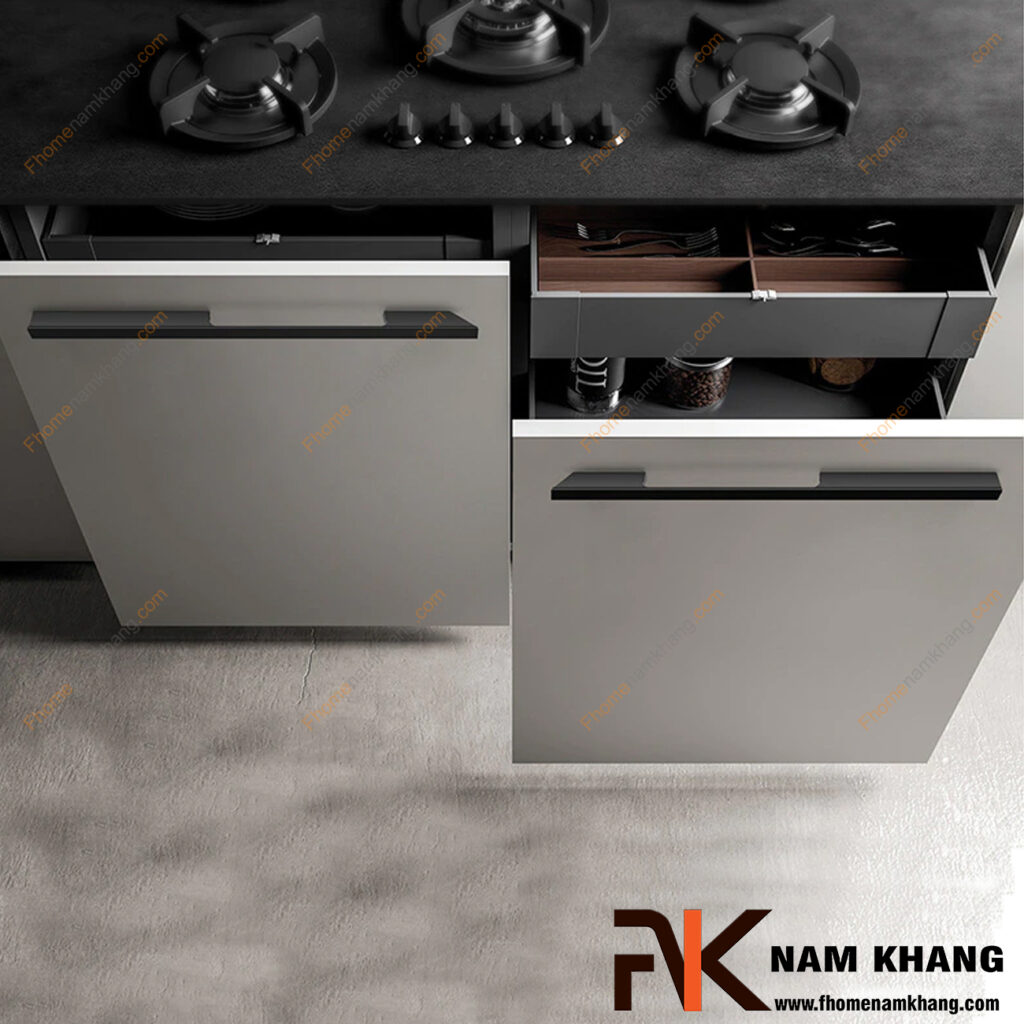 Tay nắm tủ đen mờ có phù hợp nội thất không?