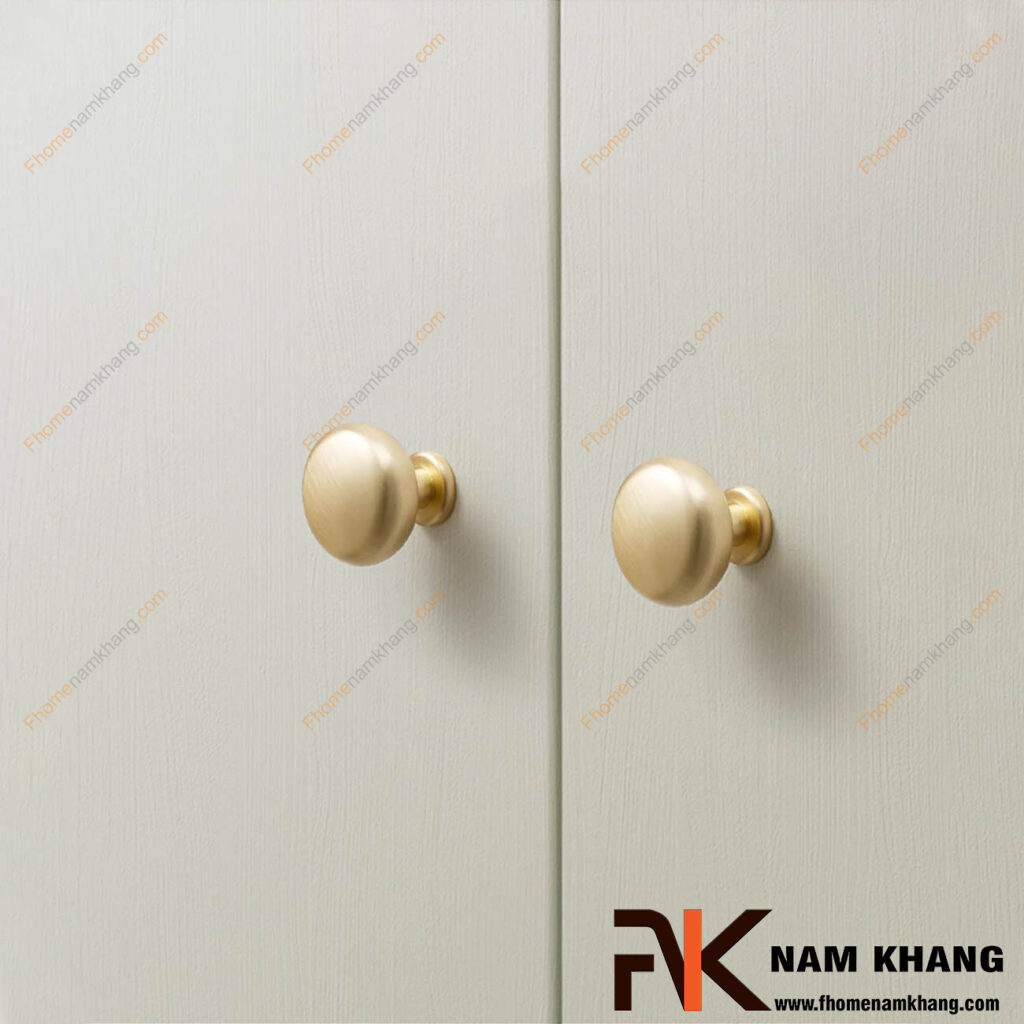 Tay nắm tủ màu vàng – Điểm nhấn sang trọng