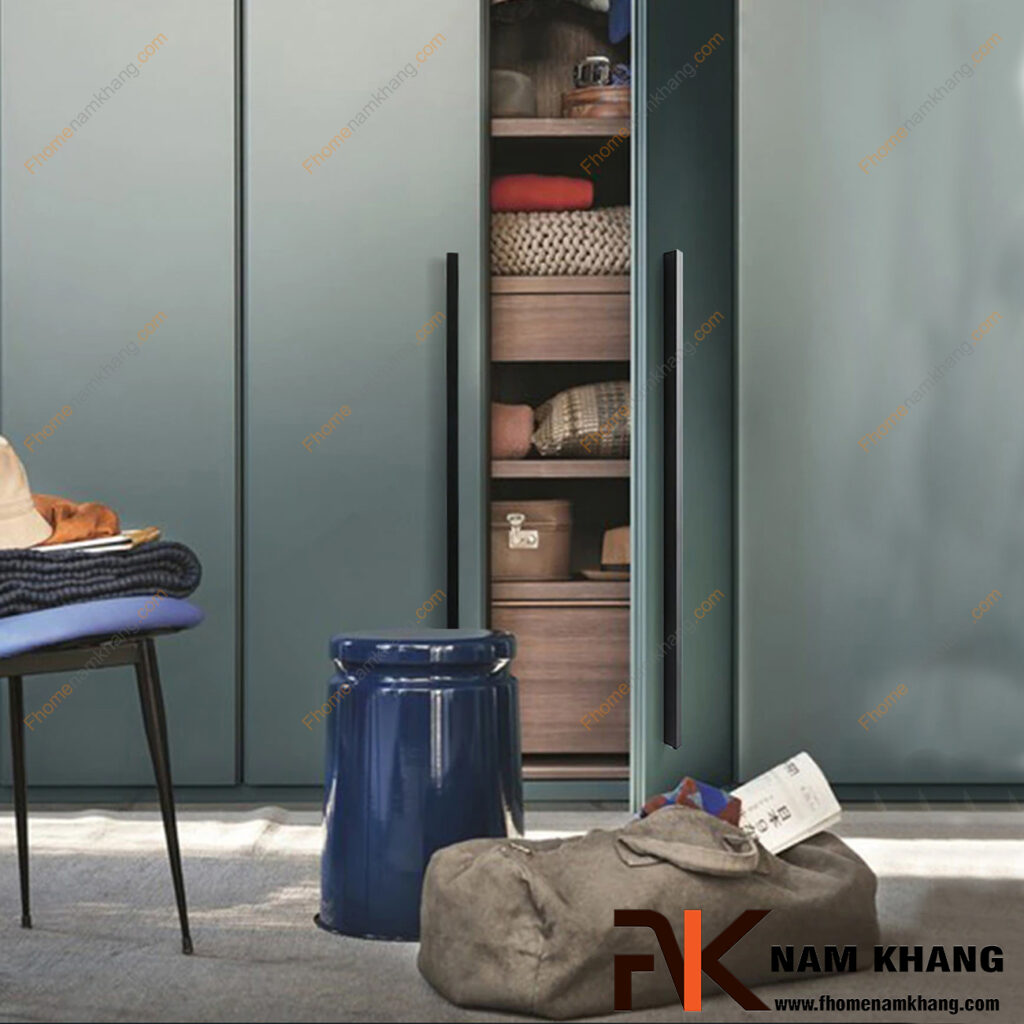 Tay nắm tủ quần áo dài – Xu hướng nội thất 2026