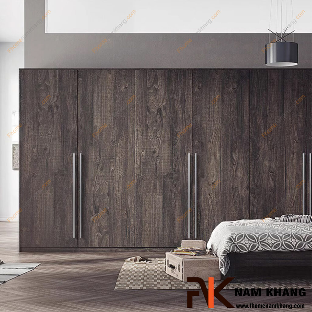 Tay nắm tủ quần áo dài – Xu hướng nội thất 2026