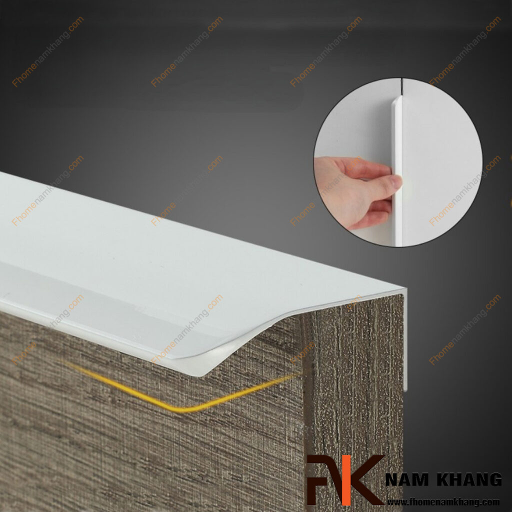 Tay nắm tủ quần áo dài – Xu hướng nội thất 2026