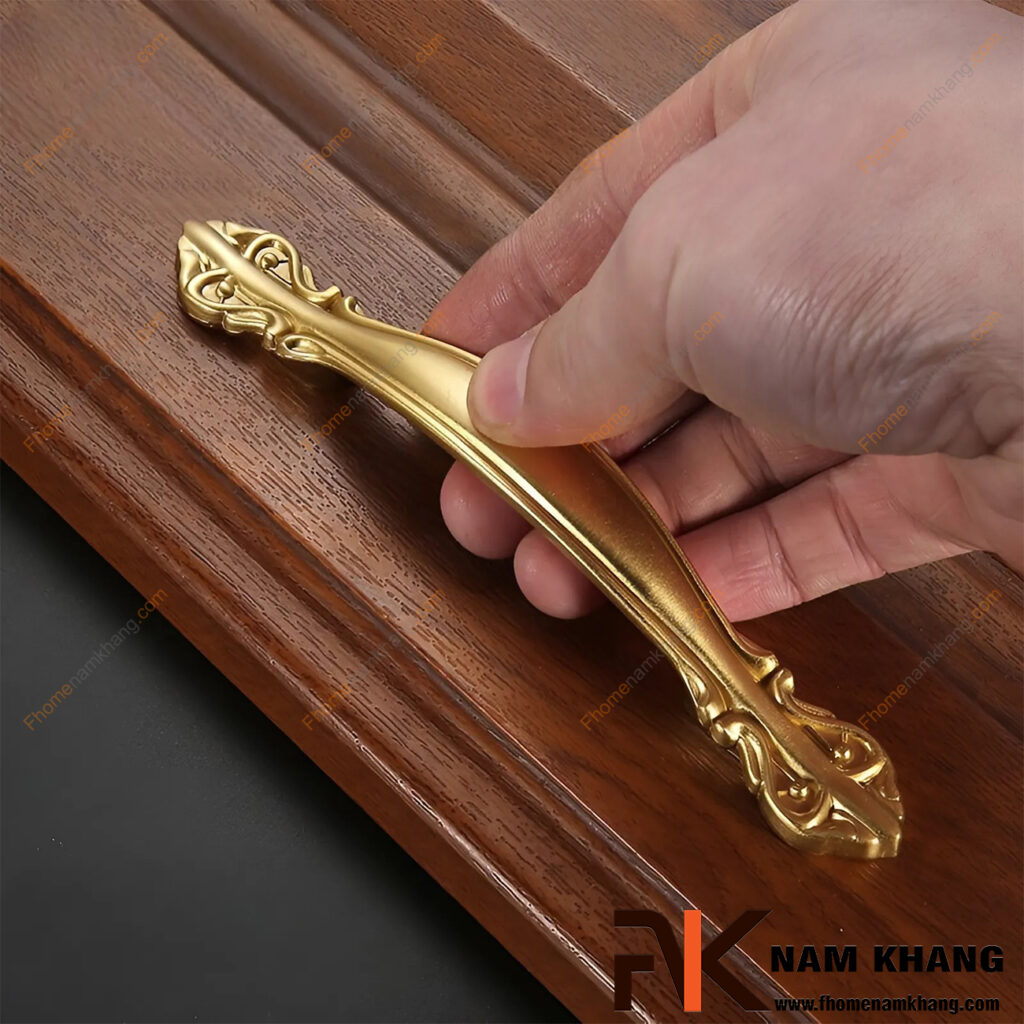 Tay nắm tủ tân cổ điển – Vẻ đẹp sang trọng cho nội thất