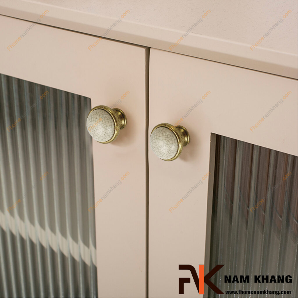 Tay nắm tủ tân cổ điển – Vẻ đẹp sang trọng cho nội thất