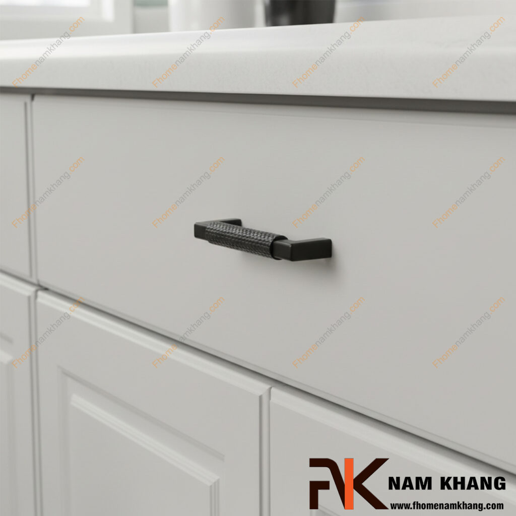 5 Mẫu tay nắm tủ màu đen đẹp cho căn bếp hiện đại