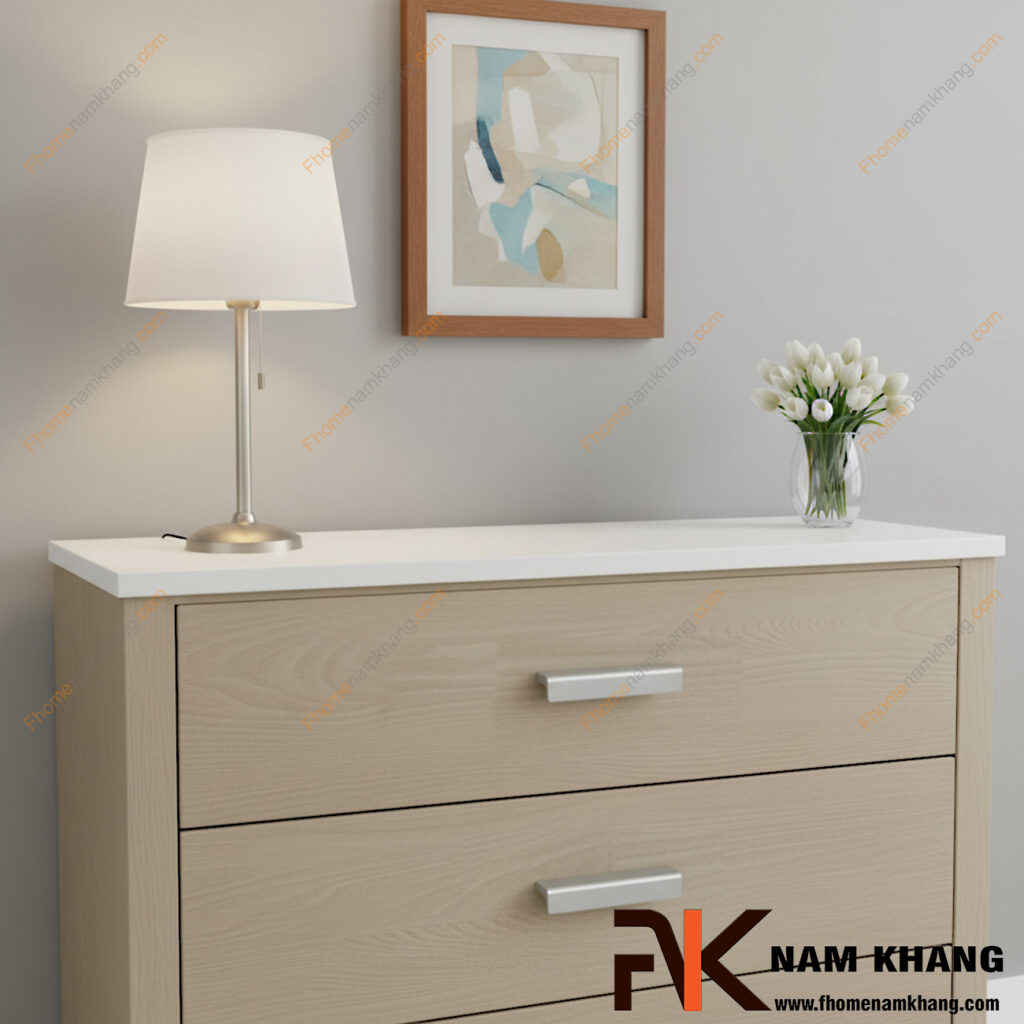 So sánh tay nắm tủ màu đen, vàng và trắng bạc: Nên chọn loại nào tốt nhất?