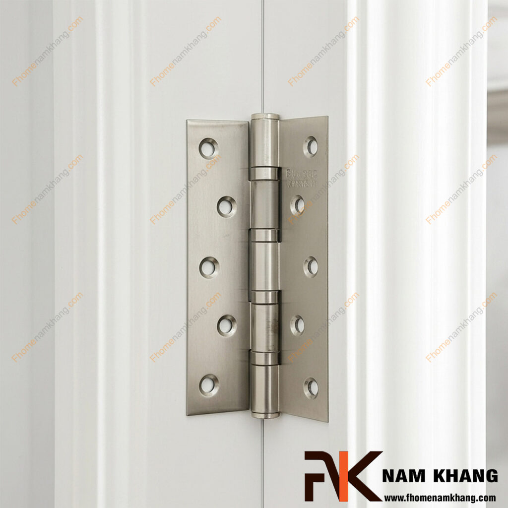 Bản lề lá hay bản lề cối: Loại nào tốt hơn?