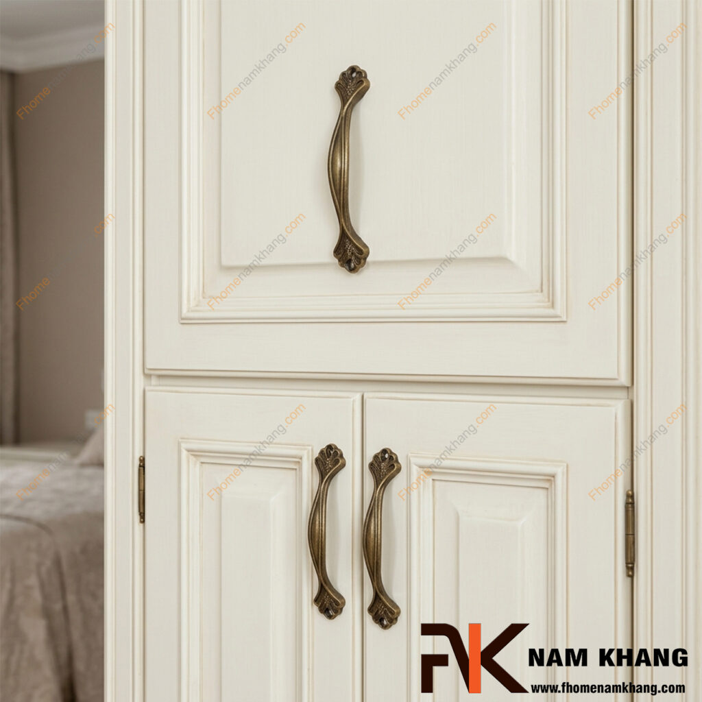 Cách chọn tay nắm tủ quần áo màu đồng cổ phù hợp với nội thất