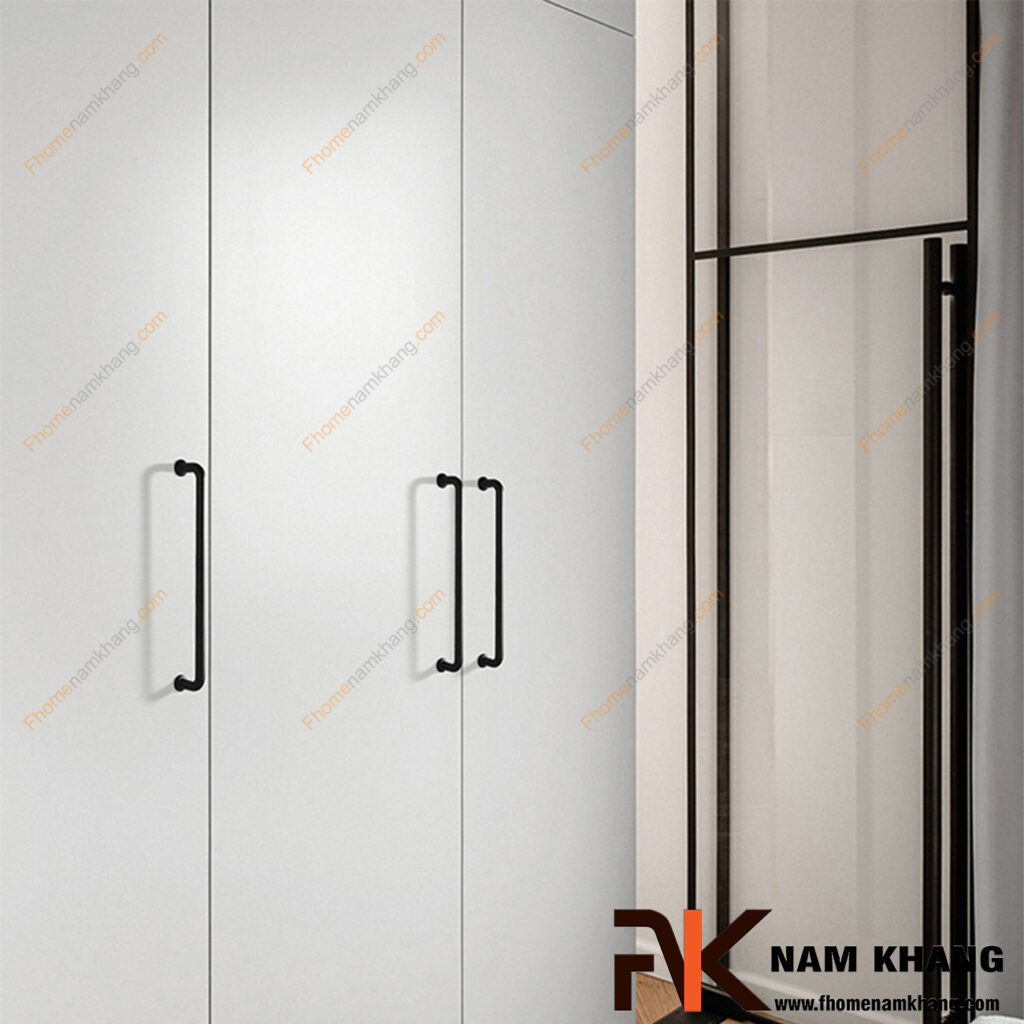 Cách chọn tay nắm tủ đôi theo kích thước cánh tủ