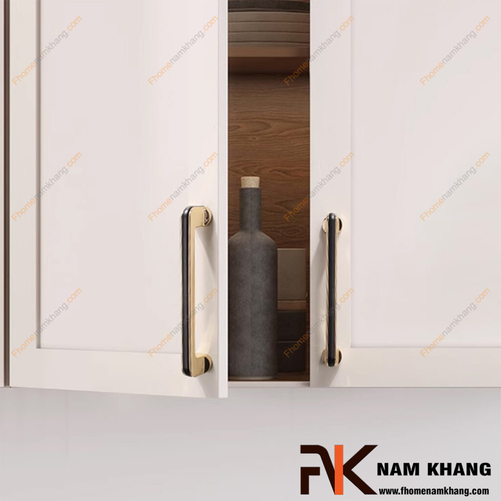 Cách chọn tay nắm tủ đôi theo kích thước cánh tủ