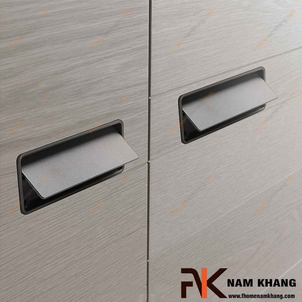 Tay nắm tủ đôi âm và tay nắm nổi: Nên chọn loại nào?