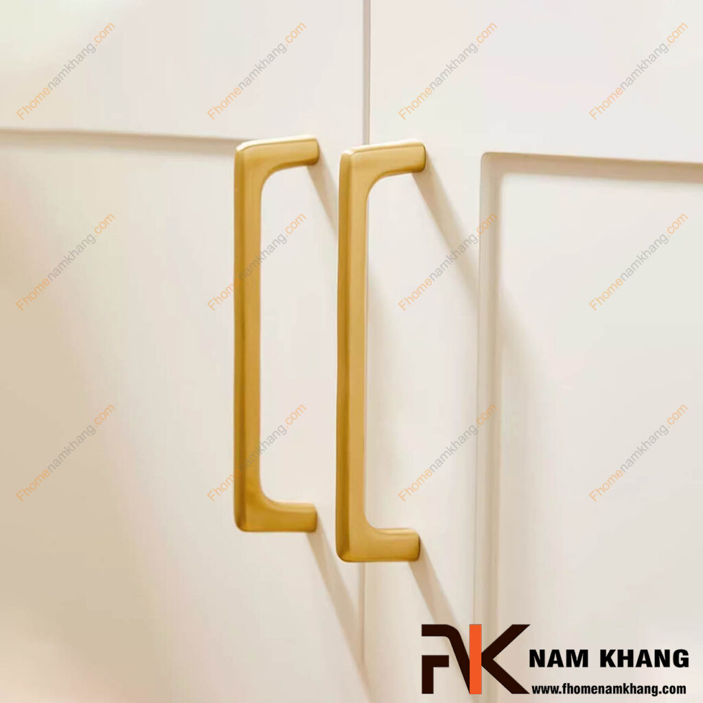 Tay nắm tủ dạng thanh dài bao nhiêu là đẹp? Cách chọn kích thước chuẩn