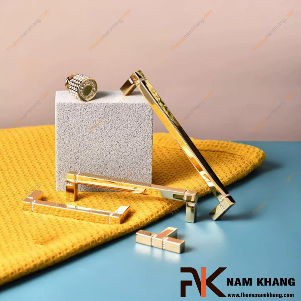Cách đo khoảng cách lỗ vít tay nắm tủ chính xác để chọn đúng kích thước