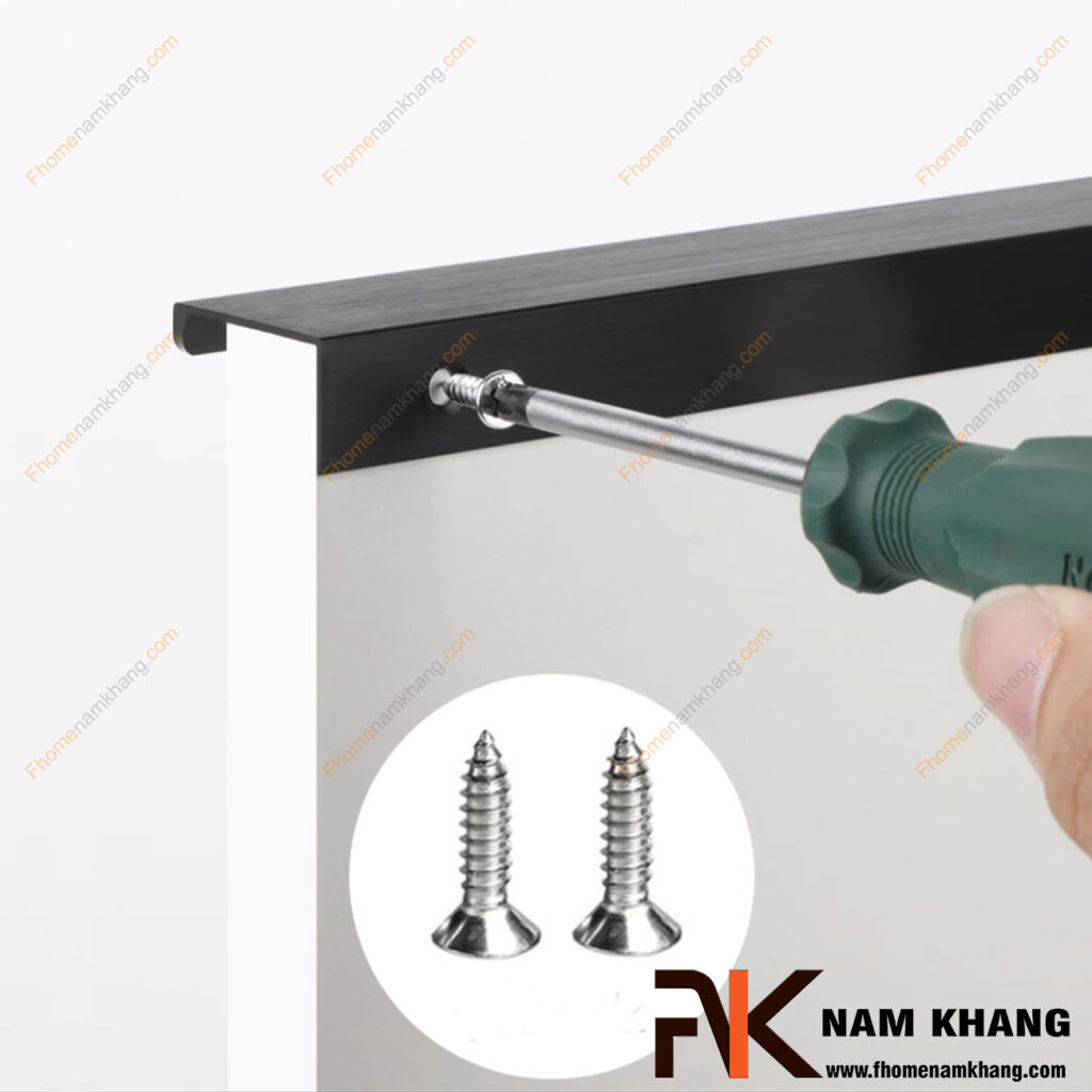 Tay nắm tủ dạng thanh giá rẻ có tốt không? 5 Điều cần kiểm tra trước khi mua