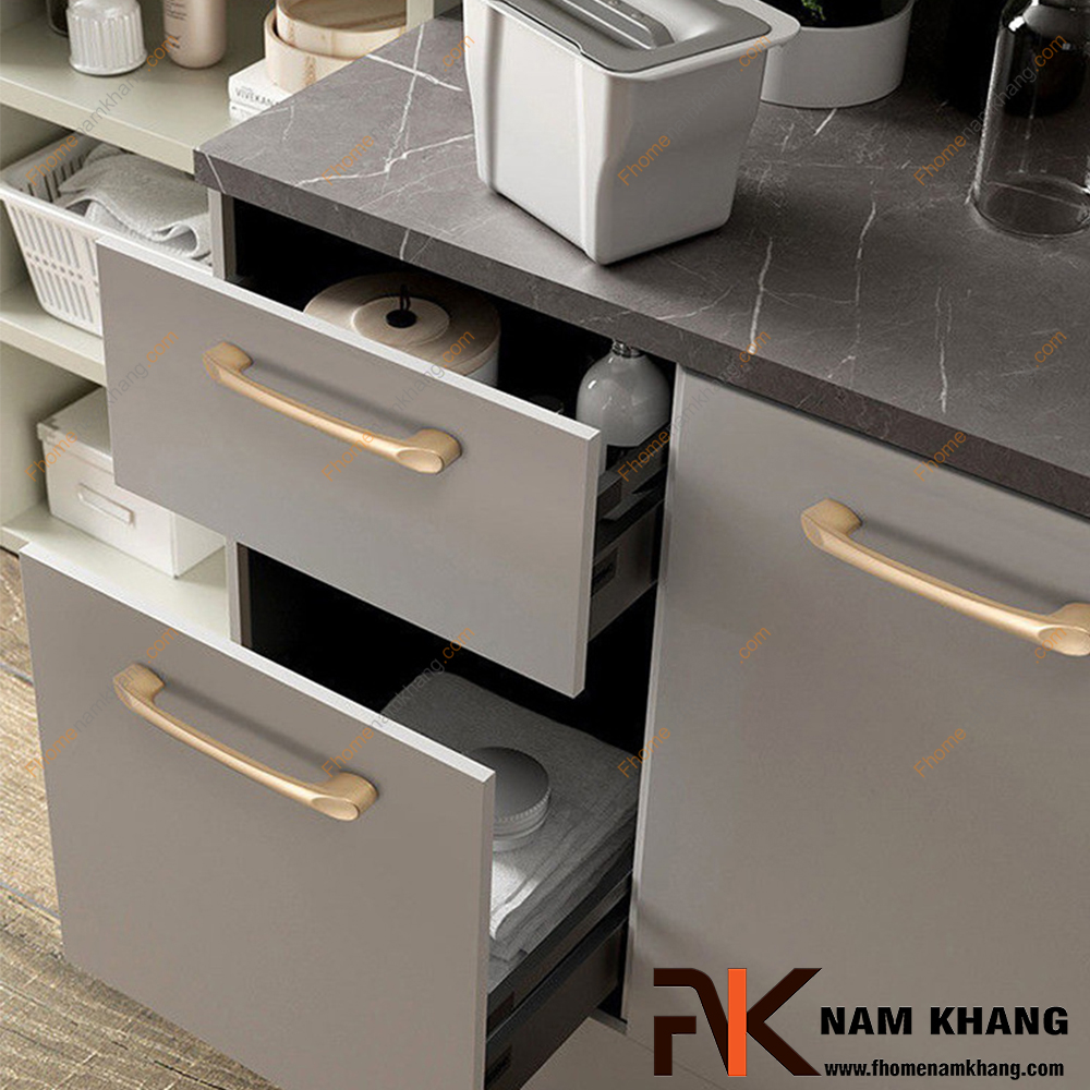 Tay nắm tủ dạng thanh giá rẻ có tốt không? 5 Điều cần kiểm tra trước khi mua