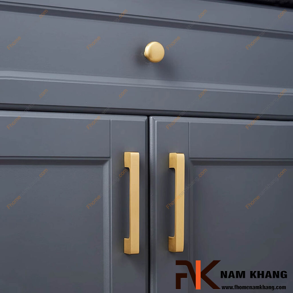 Tay nắm tủ dạng thanh màu nào dễ phối với nội thất?